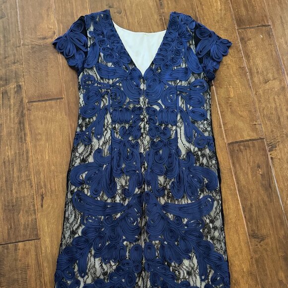 JS Collections Lace Midi Dress - Picture 3 of 6